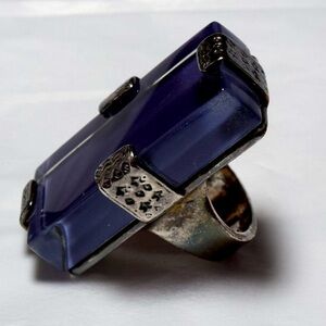 Huge Large Purple METAL POINTUS Statement Ring Rare  Size 7